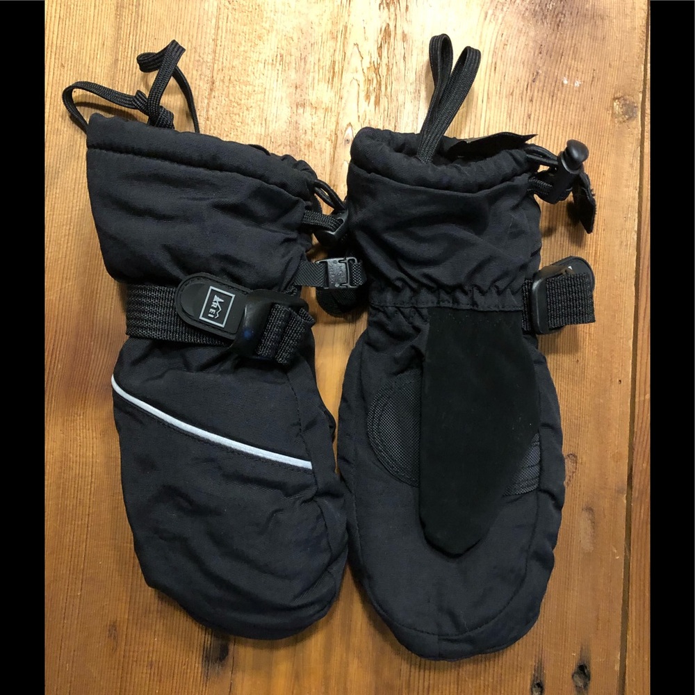 Thinsulate Kids Black Gloves